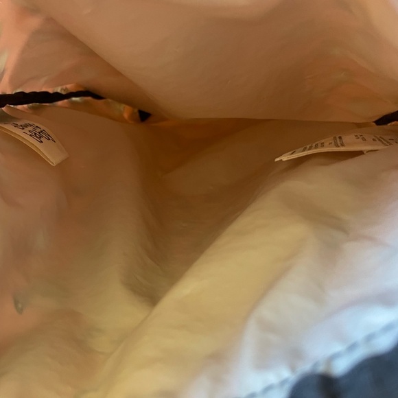 Petunia Pickle Bottom FREE* Disney Beauty & The Beast Chip Bottle Holder - Picture 4 of 8